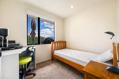 Photo of property in 12 Willowridge, Wanaka, 9305