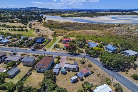 Photo of property in 52 Bream Bay Drive, Ruakaka, 0116