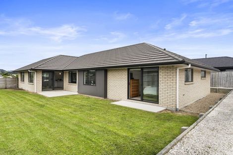 Photo of property in 27 Harriet Johnston Drive, Pokeno, 2402