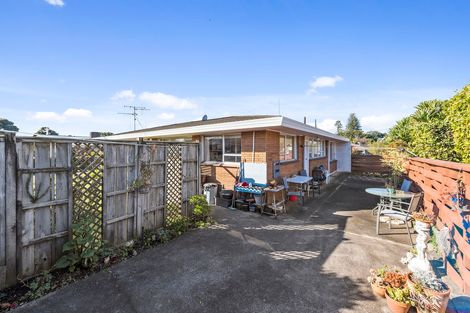 Photo of property in 283 Otumoetai Road, Otumoetai, Tauranga, 3110