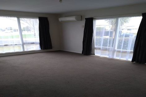 Photo of property in 51 Whitmore Street, Edgeware, Christchurch, 8013
