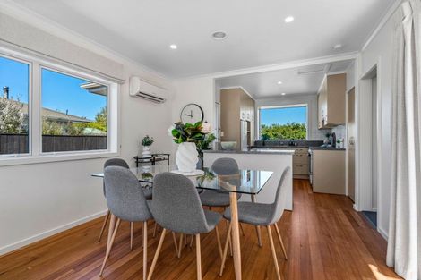 Photo of property in 43 West Street, Greytown, 5712