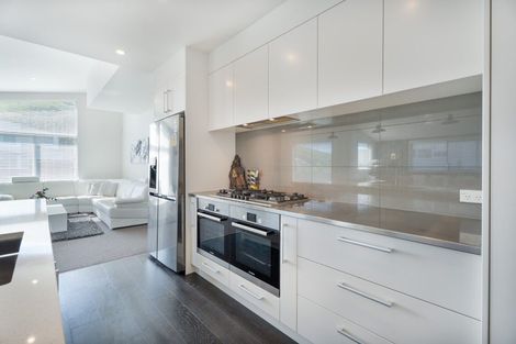 Photo of property in 10 Crompton Avenue, Churton Park, Wellington, 6037