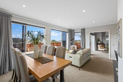 Photo of property in 22 Arriere Lane, Silverdale, 0932