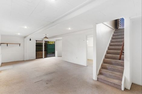 Photo of property in 44 Saffron Street, Birkdale, Auckland, 0626