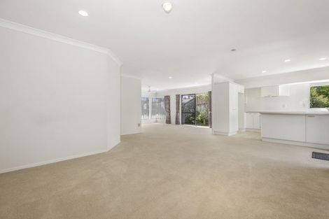 Photo of property in 5/31 Nicholas Road, Somerville, Auckland, 2014