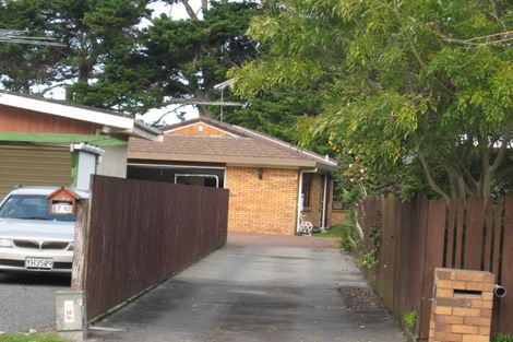 Photo of property in 80 Carnoustie Drive, Wattle Downs, Auckland, 2103