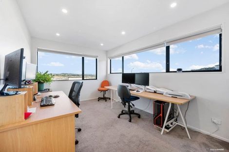 Photo of property in 58 Ascension Crescent, Orewa, 0931