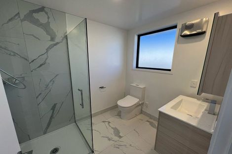 Photo of property in 10/231 Marine Parade, Seatoun, Wellington, 6022