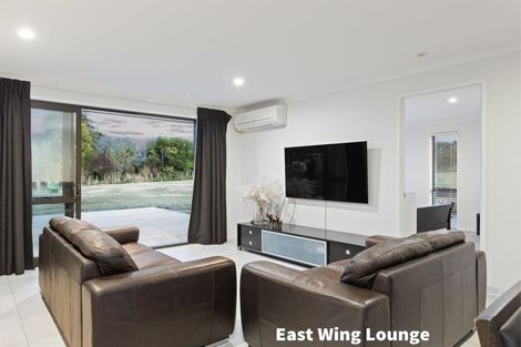 Photo of property in 1 Three Oaks Drive, Dairy Flat, Albany, 0794