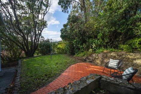 Photo of property in 4 Mayfair Place, Tawa, Wellington, 5028