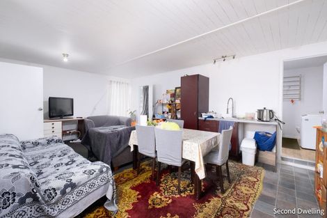 Photo of property in 486 Don Buck Road, Massey, Auckland, 0614