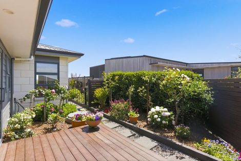Photo of property in 19 Taranui Way, Paraparaumu Beach, Paraparaumu, 5032