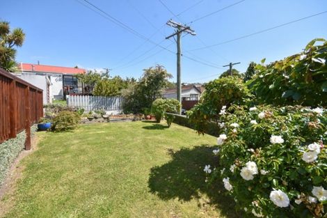 Photo of property in 4 Cook Street, Mornington, Dunedin, 9011