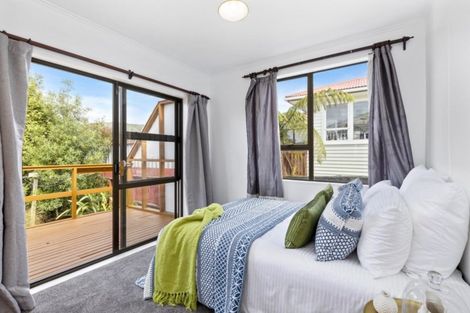 Photo of property in 3 Gribble Grove, Stokes Valley, Lower Hutt, 5019