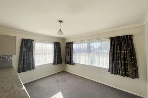 Photo of property in 36 Karaka Crescent, Levin, 5510