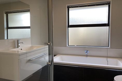 Photo of property in 7 Maka Lane, Halswell, Christchurch, 8025