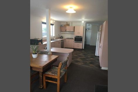 Photo of property in 4 Villa Place, Bell Block, New Plymouth, 4312
