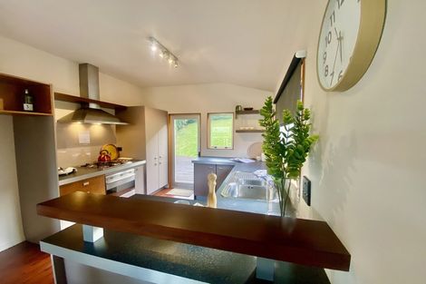 Photo of property in 27 Waverton Terrace, Churton Park, Wellington, 6037