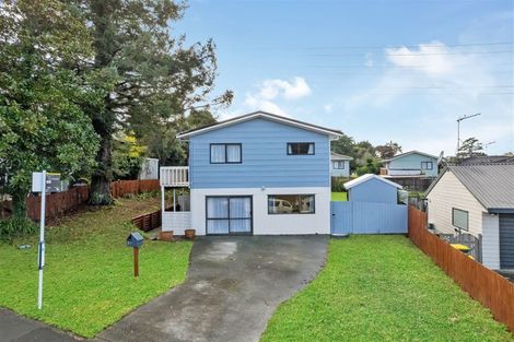 Photo of property in 96 Athena Drive, Totara Vale, Auckland, 0629