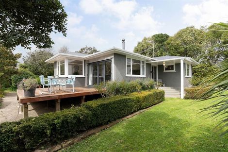 Photo of property in 51 Laward Road, Shannon, Palmerston North, 4474