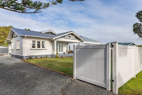 Photo of property in 58 Marsden Road, Greymouth, 7805