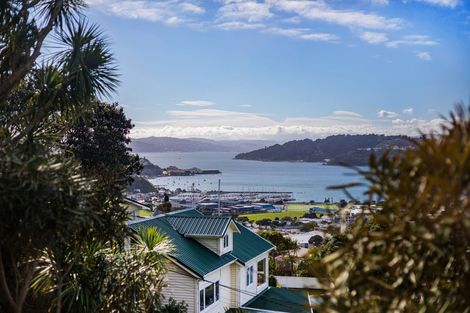 Photo of property in 114 Duncan Terrace, Kilbirnie, Wellington, 6022