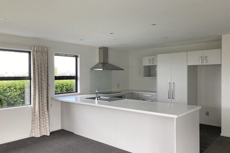 Photo of property in 7 Maka Lane, Halswell, Christchurch, 8025