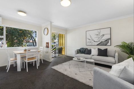 Photo of property in 4/10 Second Avenue, Tauranga, 3110