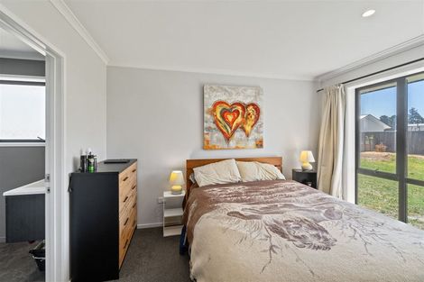 Photo of property in 16 Suffolk Drive, Kirwee, 7571