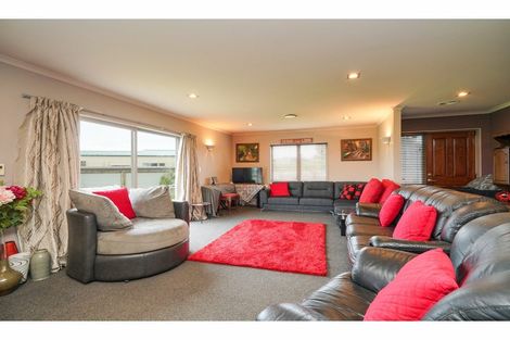 Photo of property in 33 Oteramika Road, Rockdale, Invercargill, 9812