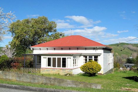 Photo of property in 3 Missel Street, Taihape, 4720