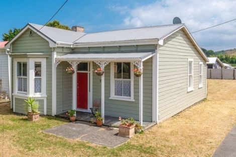 Photo of property in 17 Kelvin Street, Aramoho, Whanganui, 4500