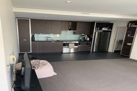 Photo of property in Summit Apartments, 8/184 Molesworth Street, Thorndon, Wellington, 6011