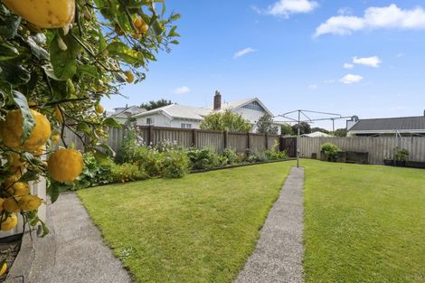 Photo of property in 22 Standish Street, Westown, New Plymouth, 4310