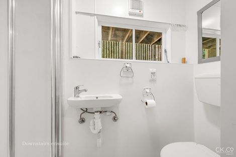 Photo of property in 18 Harbour View Road, Harbour View, Lower Hutt, 5010