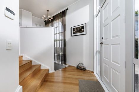 Photo of property in 2/8 Braemar Road, Castor Bay, Auckland, 0620