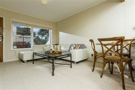 Photo of property in 2/40 Vauxhall Road, Devonport, Auckland, 0624