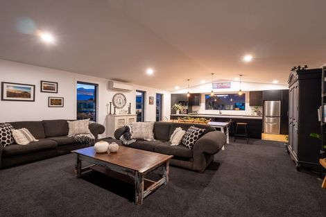 Photo of property in 17 Sandford Terrace, Lower Shotover, Queenstown, 9304