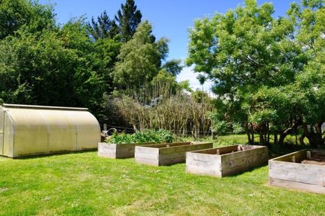 Photo of property in 122 Windsor Road, Windsor, Oamaru, 9491