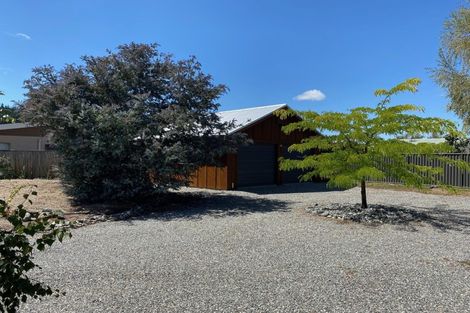 Photo of property in 22 Newcastle Street, Clyde, 9330