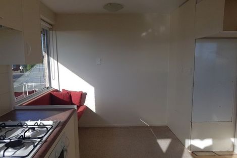 Photo of property in 5 Hillcrest Street, Glen Avon, New Plymouth, 4312