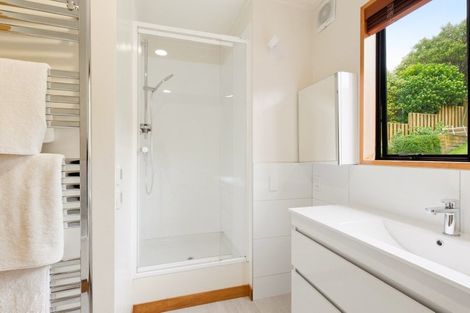 Photo of property in 20 Satara Crescent, Khandallah, Wellington, 6035