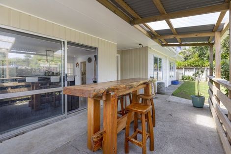 Photo of property in 1 Ross Place, Blagdon, New Plymouth, 4310