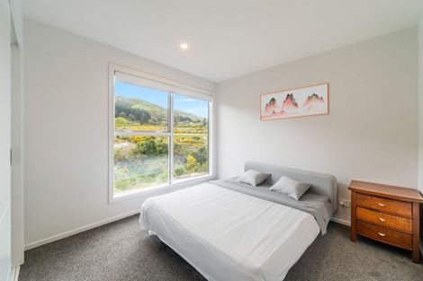 Photo of property in 54 Koreke Close, Kenepuru, Porirua, 5022