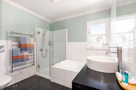 Photo of property in 20 Tuatoru Street, Eastbourne, Lower Hutt, 5013