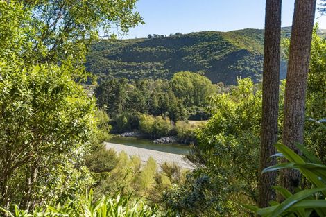 Photo of property in 66 Holborn Drive, Stokes Valley, Lower Hutt, 5019