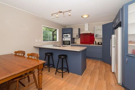 Photo of property in 34b Aquarius Drive, Kawaha Point, Rotorua, 3010