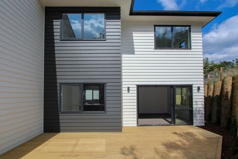 Photo of property in 2/20 Hunter Street, Hamilton Lake, Hamilton, 3204