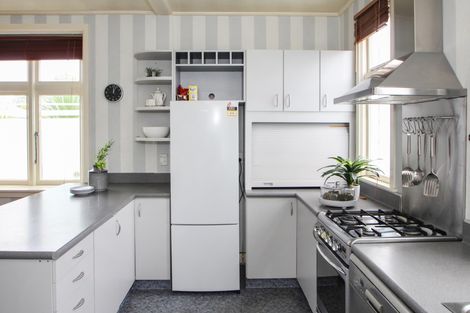 Photo of property in 48 Ure Street, South Hill, Oamaru, 9400